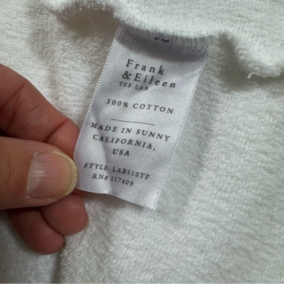 Frank Eileen Patrick Popover Henley Sweatshirt White - Picture 4 of 7